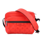 LOUIS VUITTON OUTDOOR MESSENGER TAIGARAMA CROSSBODYS RED