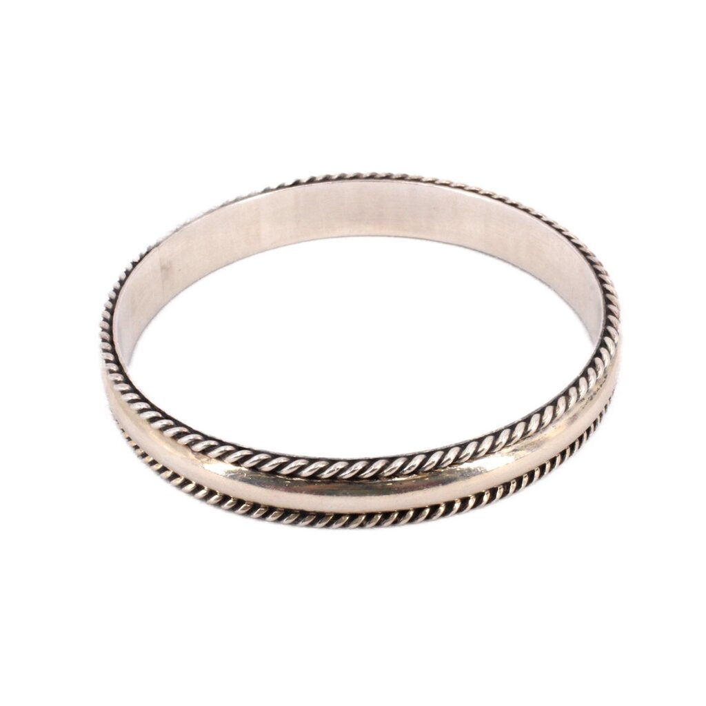 Vintage sterling silver bangle bracelet with twisted rope edge detail
