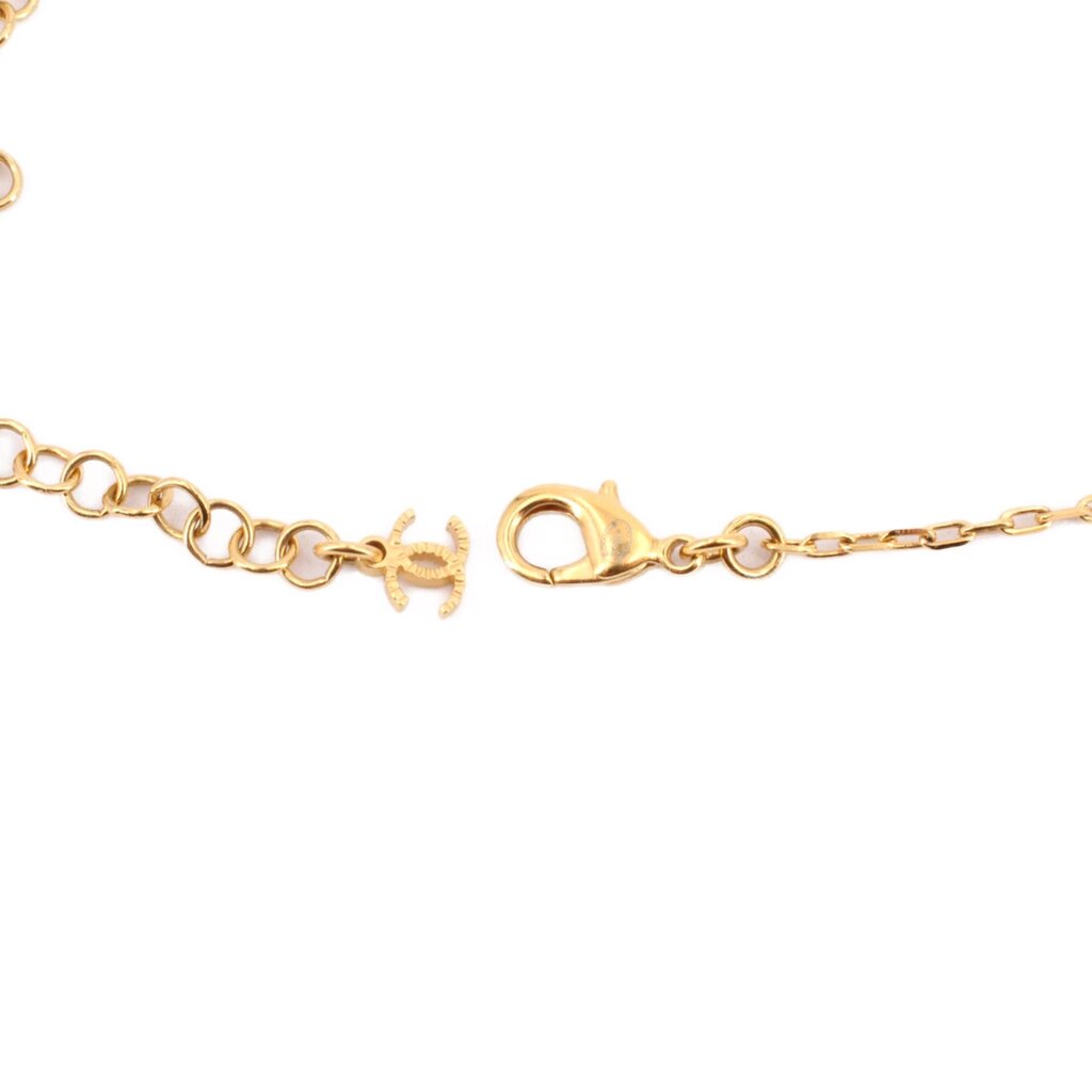 Gold chain clasp and extender on crystal CHANEL necklace for adjustable fit