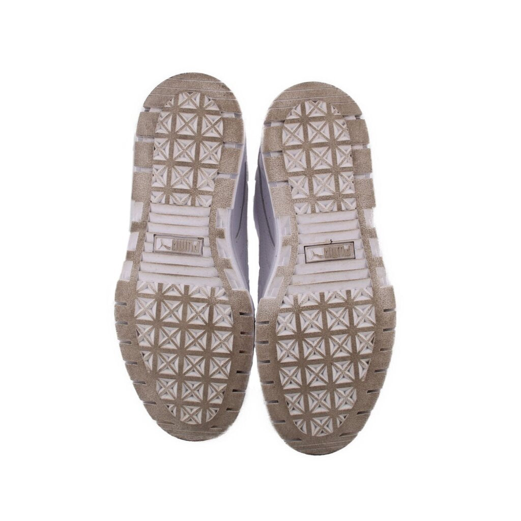 White PUMA Mayze Classic platform sneakers, outsole tread view
