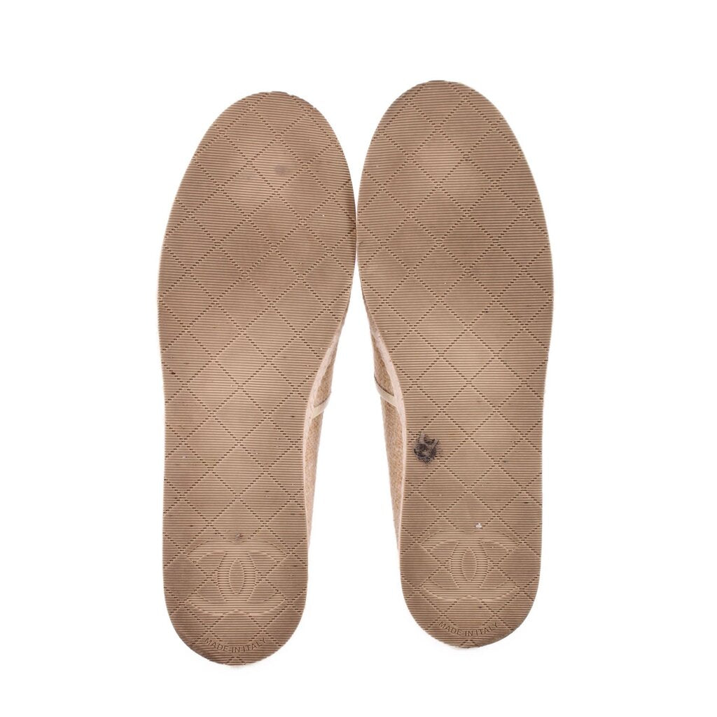 Cream CHANEL espadrille flat soles, textured outsole with patterned grip