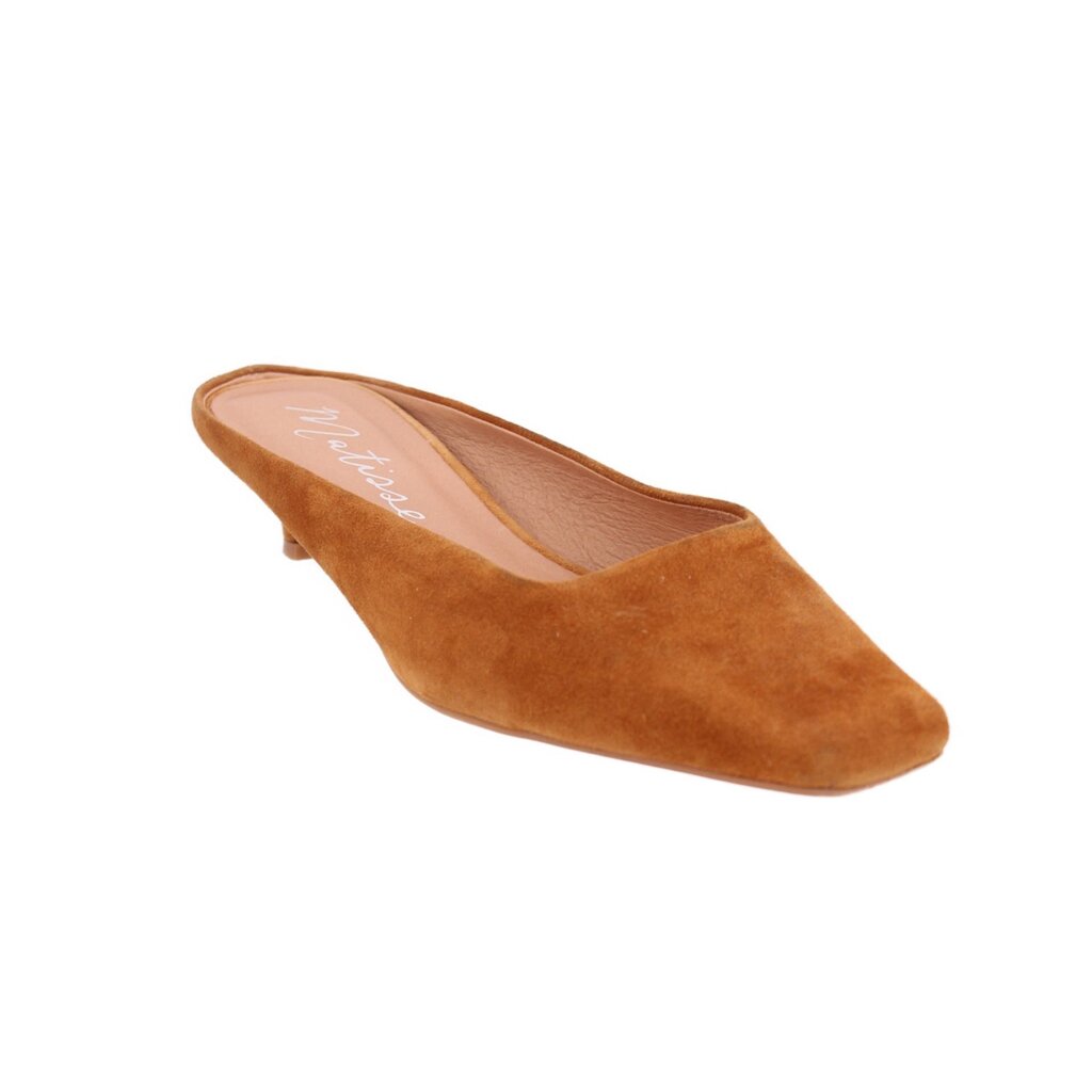 Camel suede mule with pointed toe and low heel