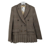 Brown houndstooth blazer with pleated front and double-breasted buttons