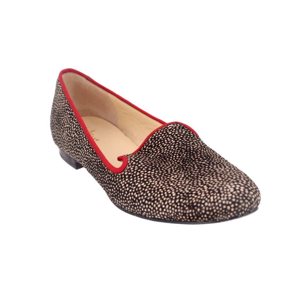 Calf hair loafer with round toe, red trim, slip-on design, dark speckled pattern