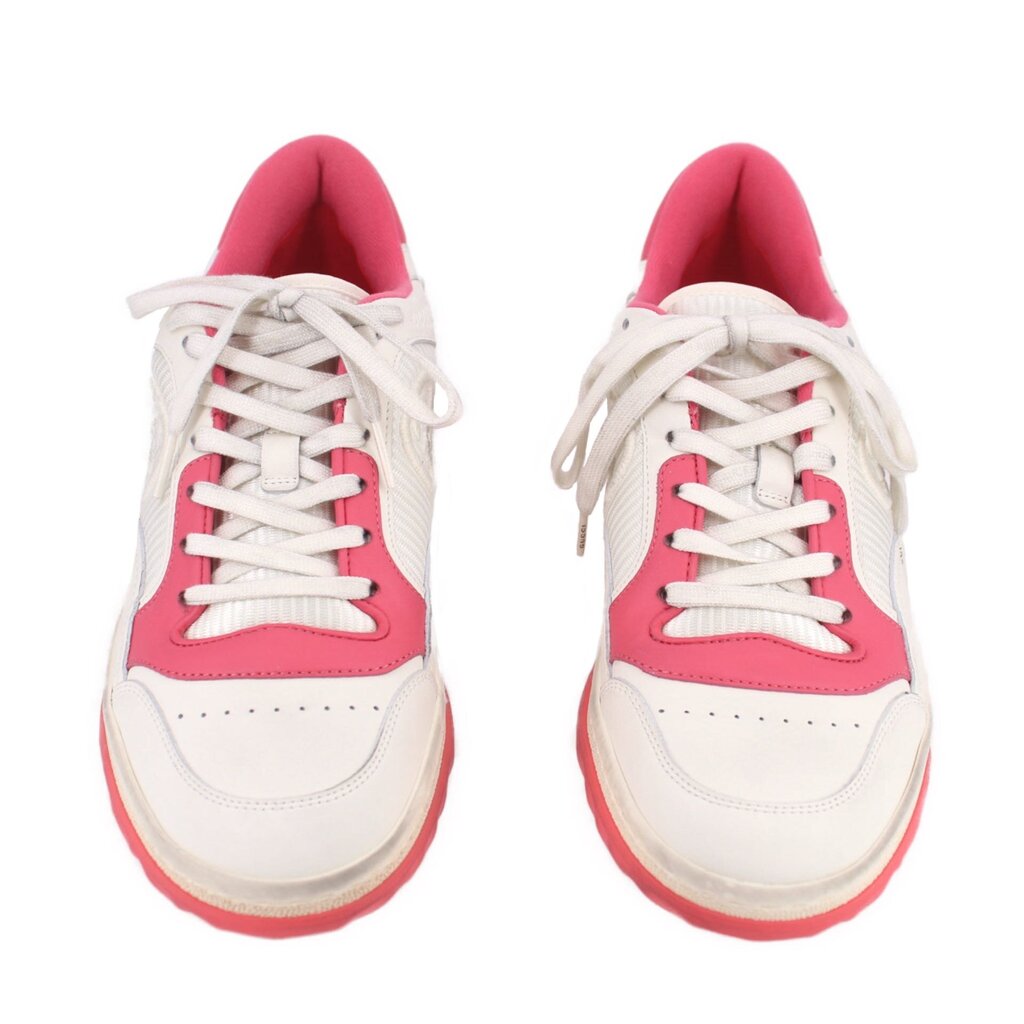 GUCCI MAC80 low-top sneakers, white uppers with pink laces and side emblem