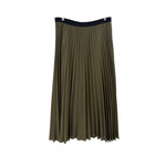 Pleated skirt with dark waistband, olive green pleats