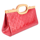 LOUIS VUITTON ROXBURY VERNIS SHOULDER BAGS RED