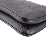LOUIS VUITTON POCHETTE LIV CROSSBODYS BLACK