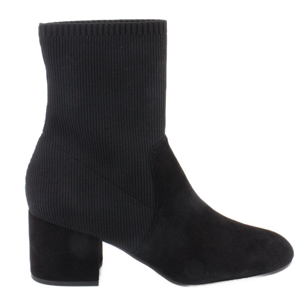 Black knit ankle boots with ribbed shaft and mid block heel