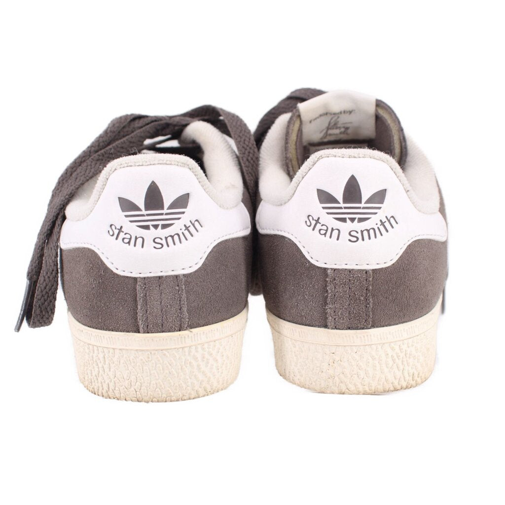 Adidas mid-top sneakers with heel logo patch, dark gray suede and off-white textured sole