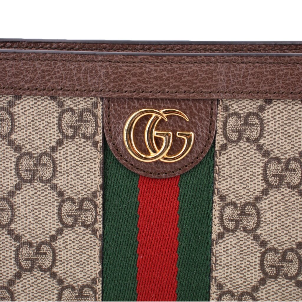 GUCCI Ophidia pouch front detail, GG logo hardware and green/red web stripe