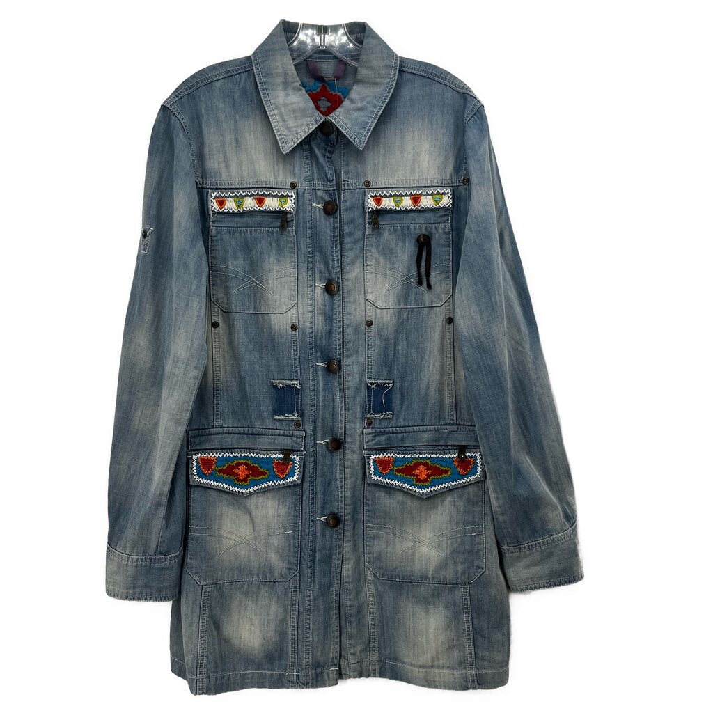 Blue denim jacket with pointed collar, front button placket, patch pockets and embroidery