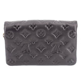 LOUIS VUITTON POCHETTE COUSSIN CROSSBODYS BLACK