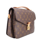 LOUIS VUITTON POCHETTE METIS CROSSBODYS MONOGRAM