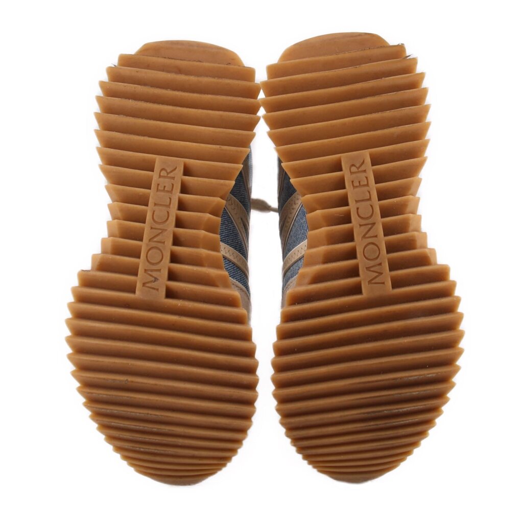 MONCLER Pacey sneakers outsoles with ribbed tread and MONCLER branding.