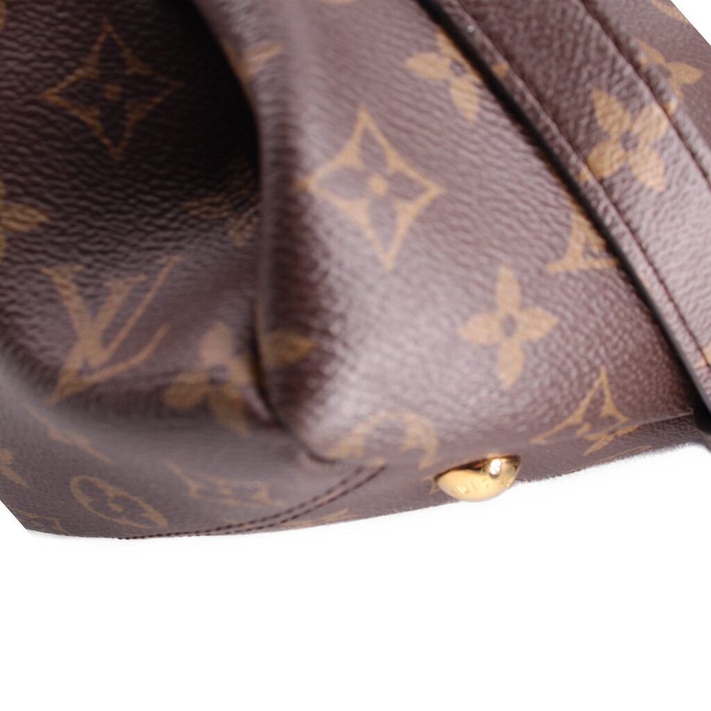 Louis Vuitton Pallas MM monogram satchel detail with stitched edge and metal stud