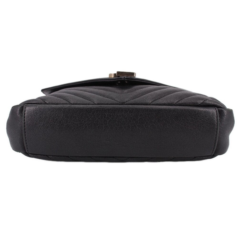 SAINT LAURENT quilted black medium crossbody bag base with smooth leather edge
