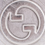 GUCCI Blondie silver leather bag logo close-up