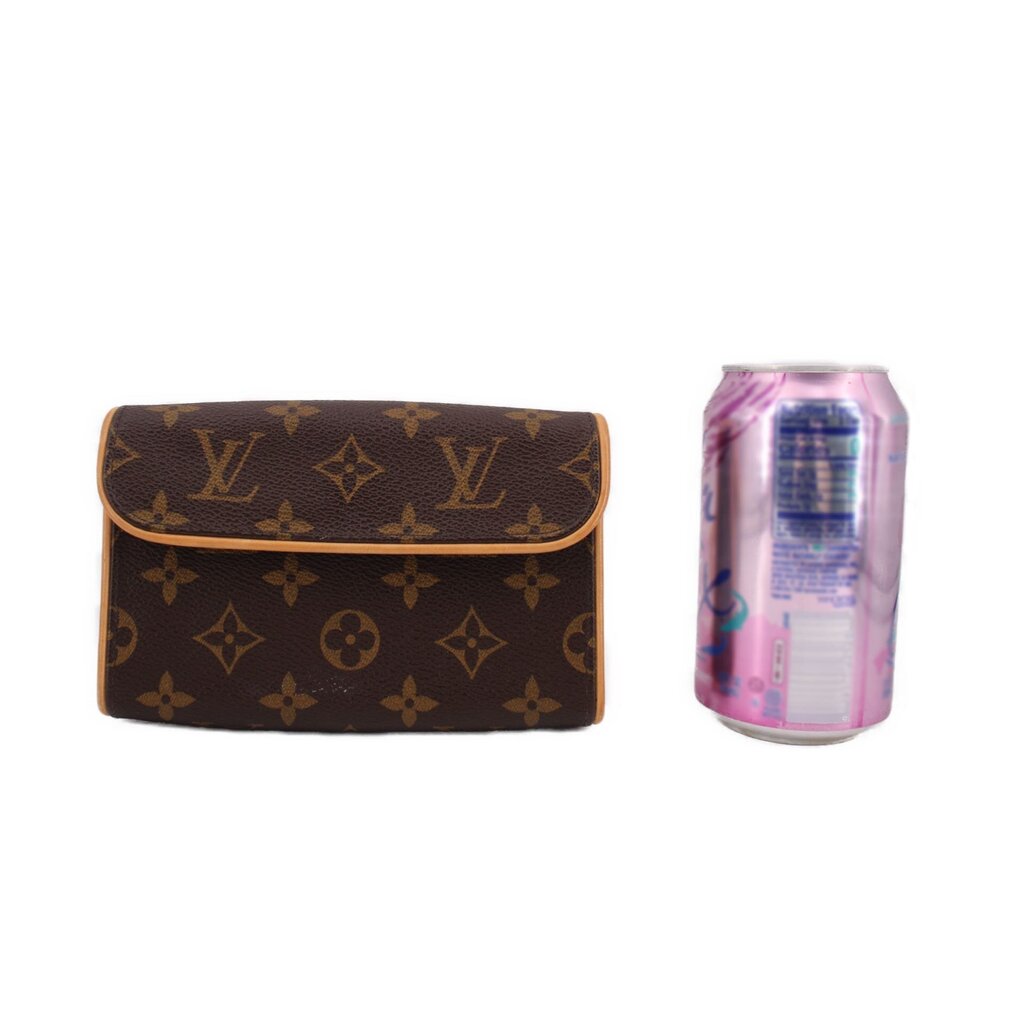 LOUIS VUITTON monogram belt bag, front flap with rounded top edge