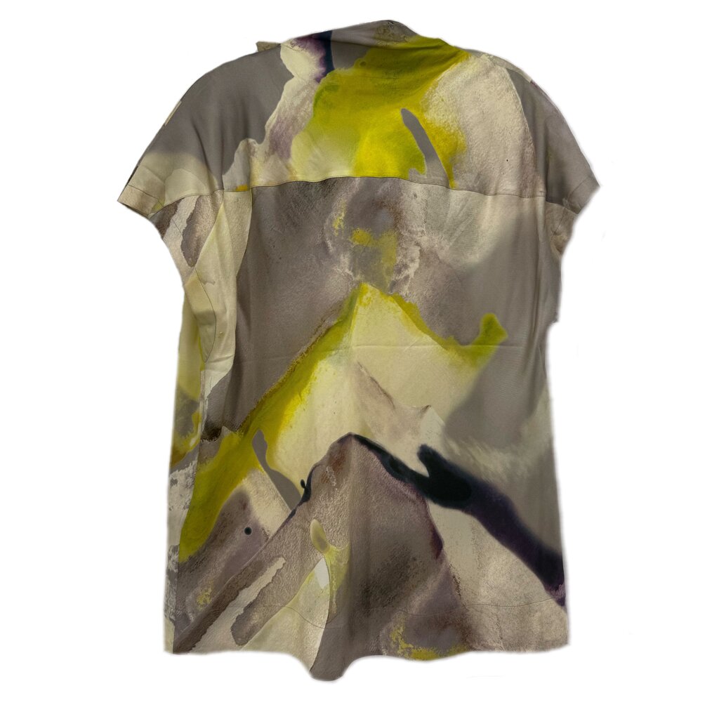 Printed short-sleeve top, back view, taupe and lime green abstract pattern